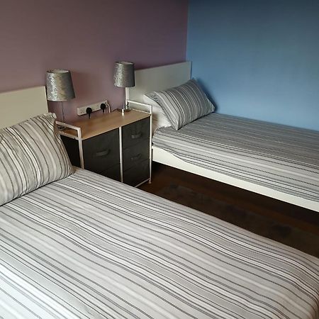 Twin Room In Prescot Homestay Εξωτερικό φωτογραφία
